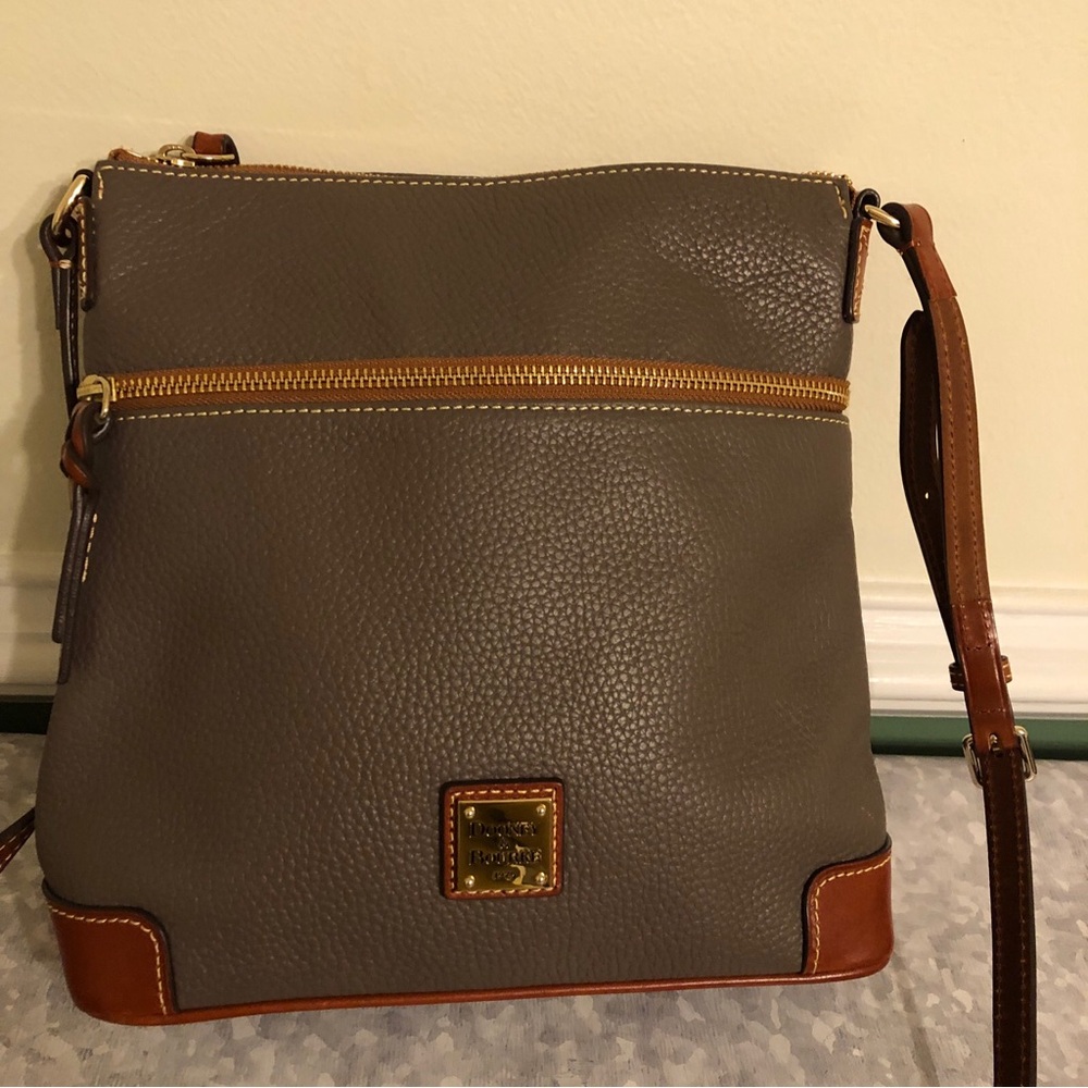 Rooney&Bourse Pebble Grain Crossbody Was $260 excellent condition(10.25”x10”x4”)